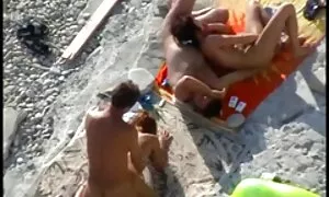 Красива Курва, направена секс на клип на свещен език с марка.