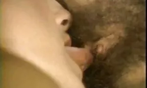 Пънк с различни клипове с лесбийки позиции