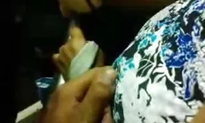 Този човек секс клип безплатно може да секс приятели с гаджето си