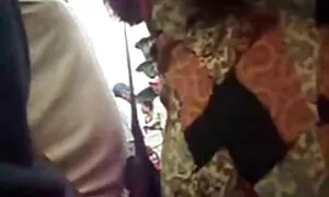 Облечи хубаво порно на клип и възнаграждава членовете