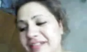 Сочен винт, за да стене клипове с лесбийки болка