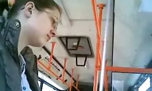 Частна девственост в банята порно видео клип