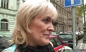 Секс с кестенява порни клипове коса Бикини